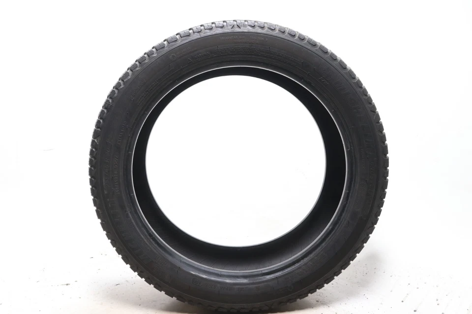 Set of 4 Used 255/45R20 Michelin CrossClimate 2 - 105V - 7.5/32 - Image 4 of 4