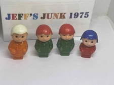 Blue Box Toys Hong Kong Plastic Little People Shabby Chic lot of 4