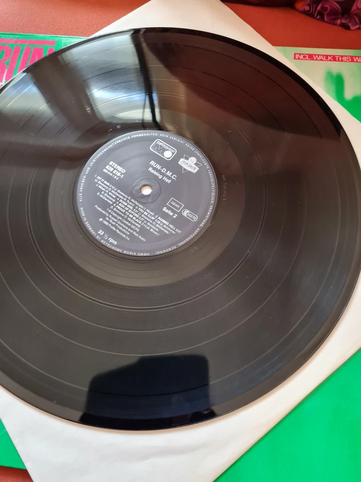 LP Run DMC - Raising Hell 8280181 Metronome Germany 1986 - Bild 3 von 3