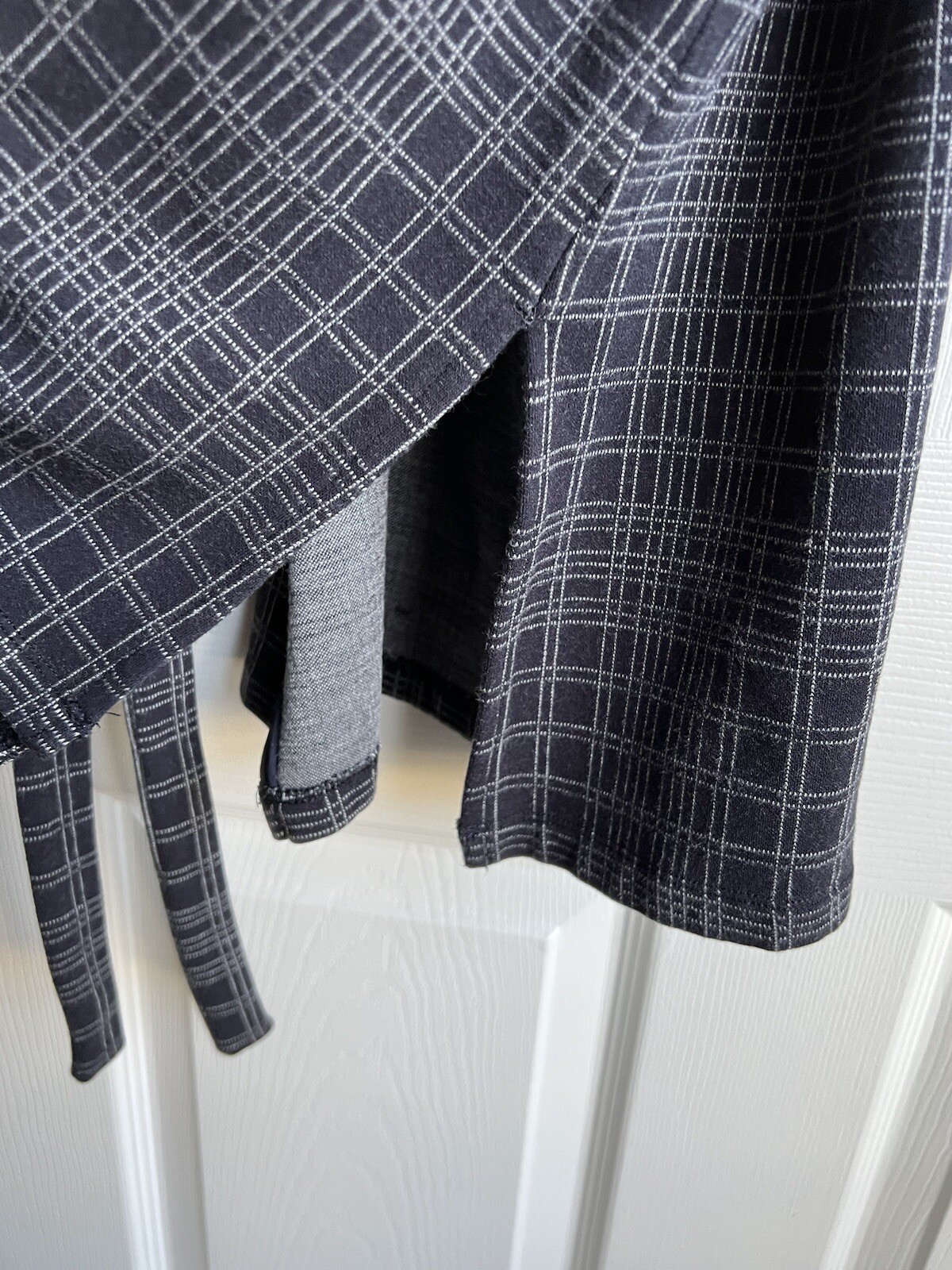 Theory Mock Neck Structured Knit Pattern Tunic Si… - image 3