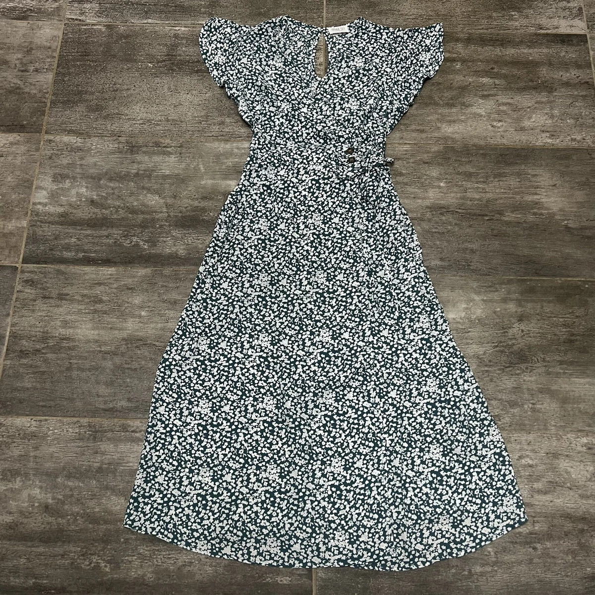 Sienna sky wrap best sale dress