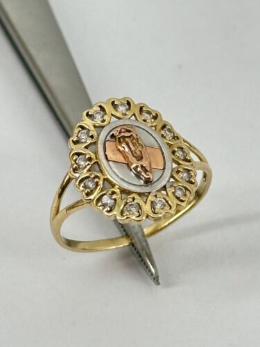 14KT Multi-Tone Gold St Mary Ring Size 7 1.9g - Picture 3 of 8