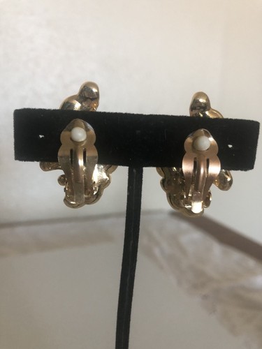 Vintage Purple & Clear rhinestone earrings, Gripoix style gold tone setting E7 - Picture 4 of 5