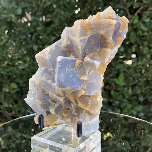 304g 13x8x4cm Lavander Purple Fluorite from China - Picture 2 of 2
