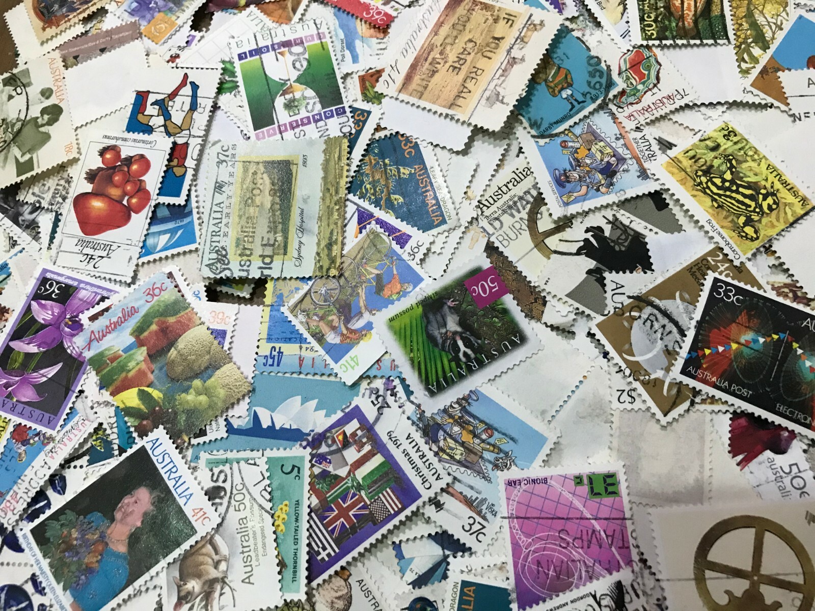 100 Australia Kiloware BULK used stamps off Paper ( buy 2 4 lots all different) eBay