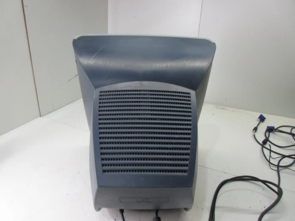 HP v72 Vintage Retro 17" VGA CRT Monitor - Image 4 of 4