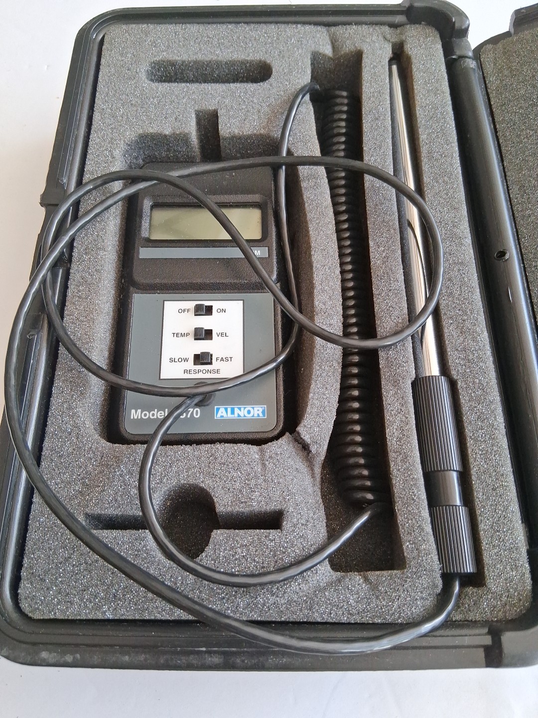 Alnor Model 9870 Air Velocity Meter