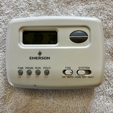 Emerson 70 Series 5 2 Day Single Stage 1H/1C Programmable Thermostat 1F78 Works