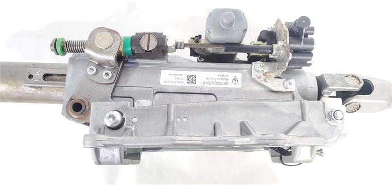 Maserati Ghibli 2015 Steering column