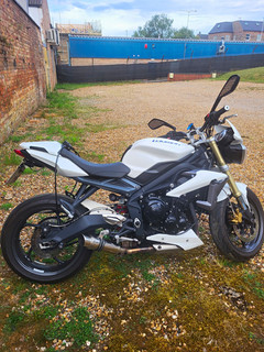 triumph street triple 675 s abs 2014