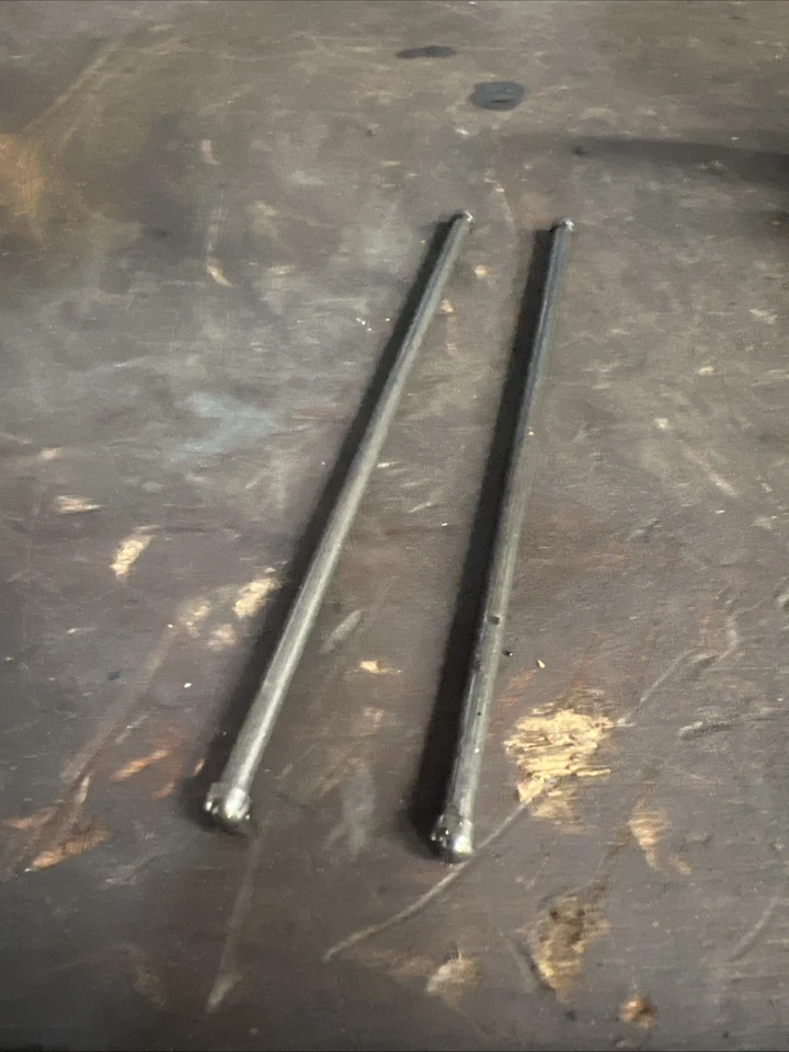 Árbol de levas, elevadores y varillas de empuje Briggs and Stratton 95110648 para motor 951-10724 Foto 3 de 4