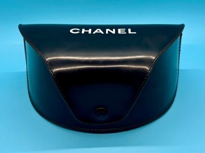 Authentic Chanel Oversized Snap Front Sunglasses Case & Dustcloth