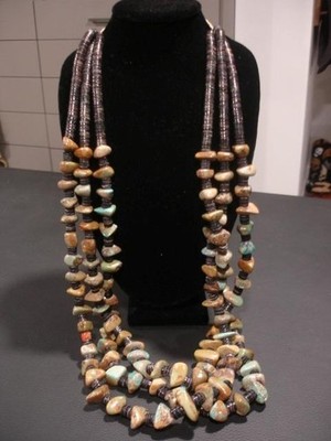 KEWA Santo Domingo Necklace Royston Turquoise Heishi Gem Quality 3-Strand Beaded