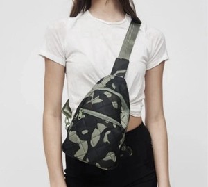 Sol and Selene Backpack | eBay display picture 3