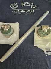 Phylrich KMF65-015 Valencia Satin Nickel 18" Towel Bar With Green Marble