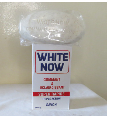 WHITE NOW GOMMANT & ECLAIRCISSANT TRIPLE ACTION SAVON SEIFE 200G