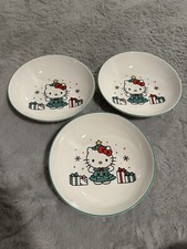 NEW Hello Kitty Christmas Ceramic Serving Bow...