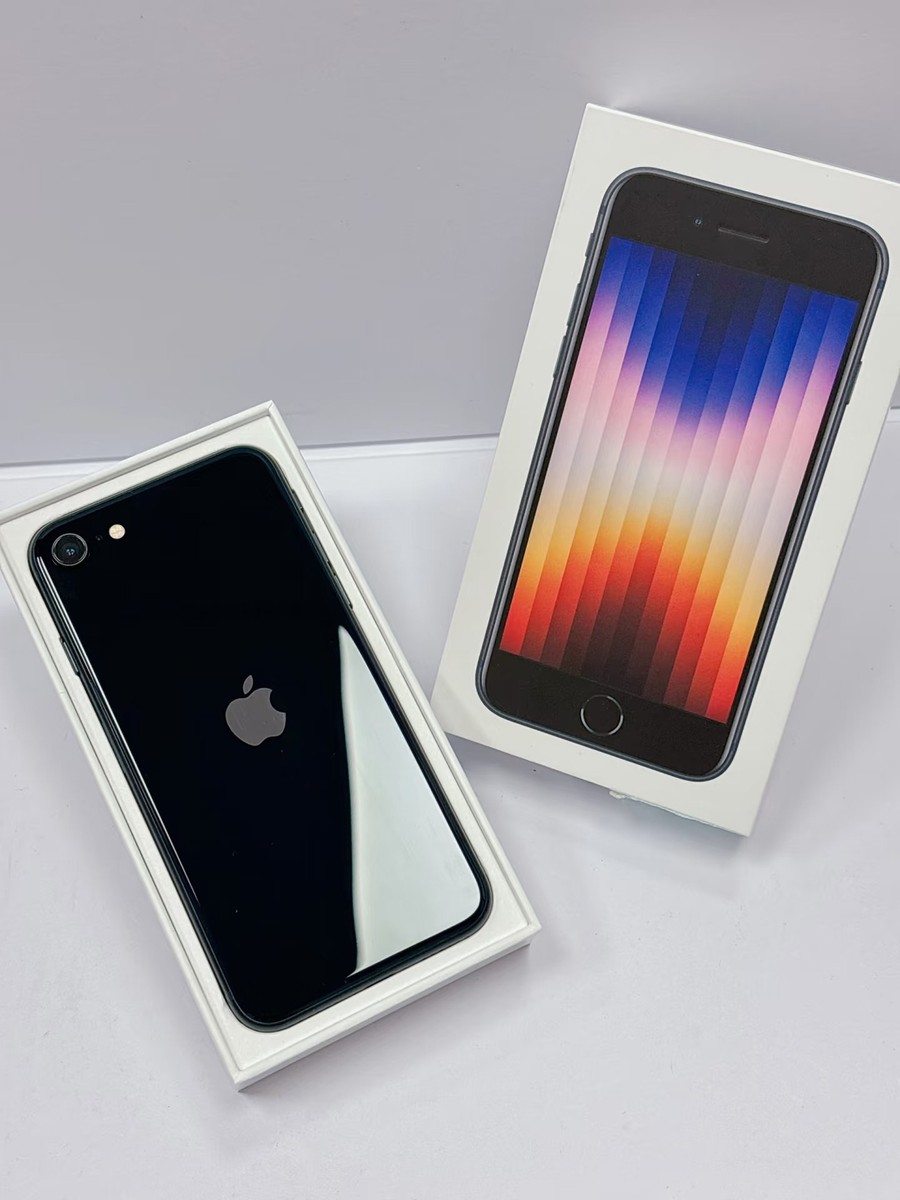 Apple iPhone SE 3rd Gen(2022) 64GB/128GB/256GB Unlocked Smartphone