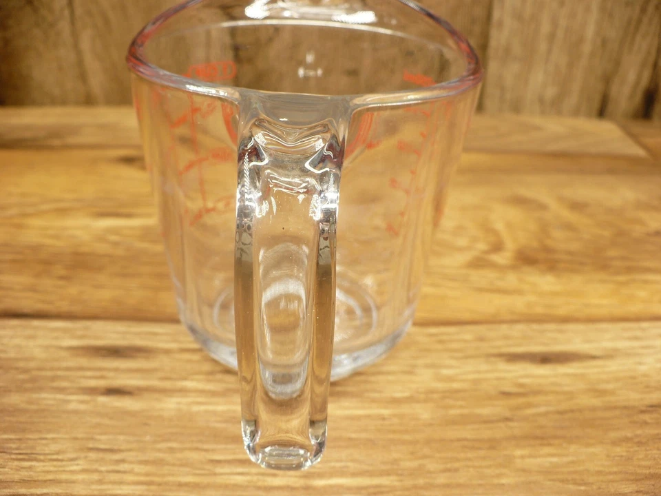 Anchor Hocking Glass 8 oz (1cup) Measuring Cup - Image 4 of 4