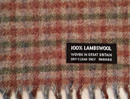 VINTAGE AUTHENTIC PLAIDS & CHECKS LAMBSWOOL LONG MEN'S FRINGE SCARF - Picture 3 of 3