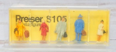 Preiser Mini-Figures 8105, Passengers Waiting & Walking, HO Scale