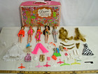 TOPPER TOYS 1970 DAWN DOLL LOT X5 DOLLS WITH EXTRA OUTFITS & DOLL CASE — photo 1