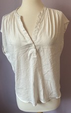 Banana Republic White Blouse Top Petite Size Medium