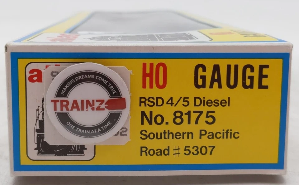 Atlas 8175 HO Scale Southern Pacific RSD-4/5 Diesel Locomotive # 5307 EX/Box - Image 4 of 4
