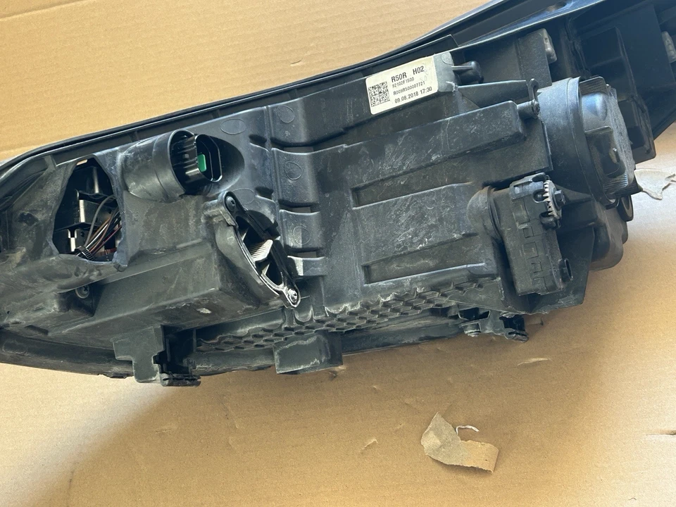 PROIETTORE DESTRO PER KIA SPORTAGE (18-22) - Immagine 4 di 4