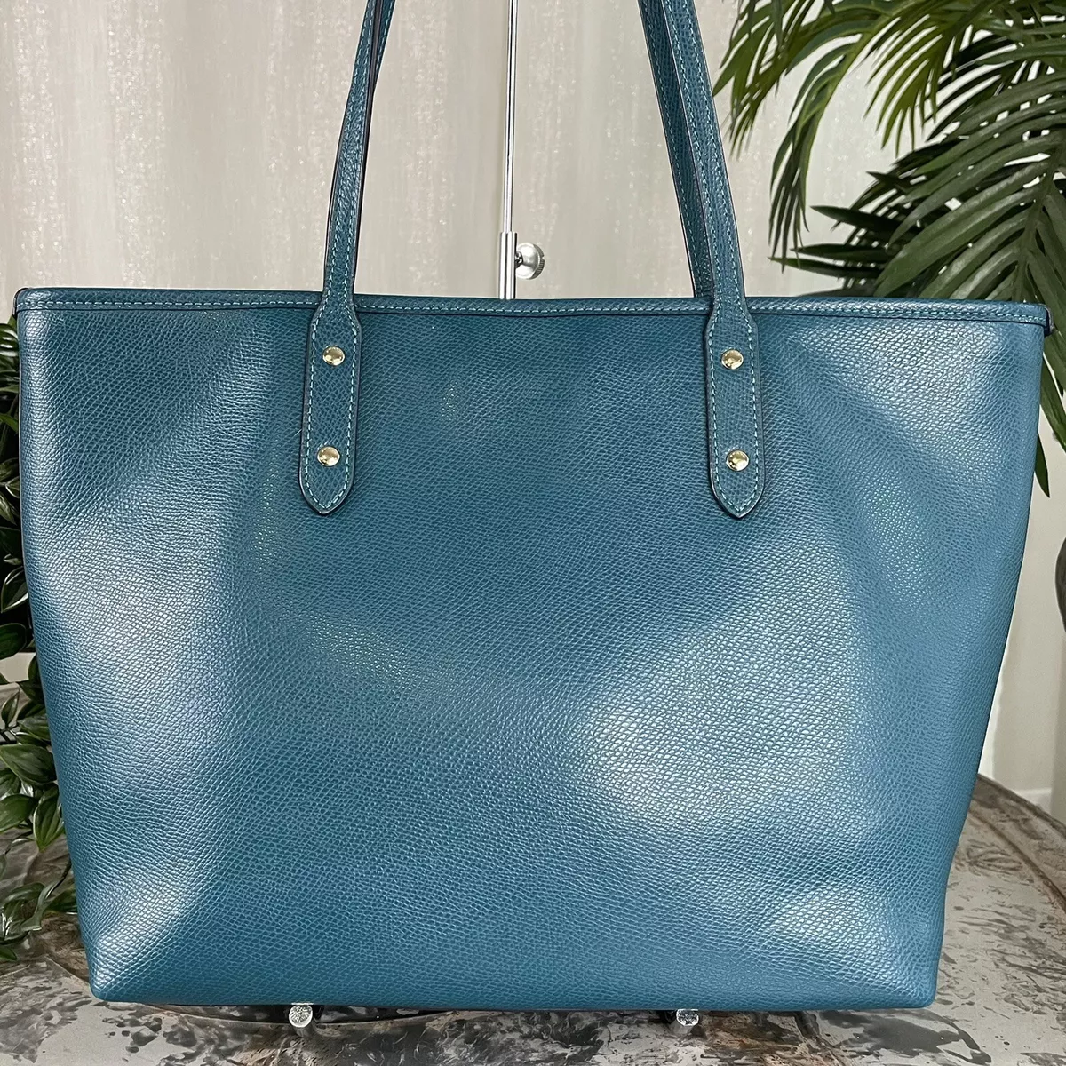 Coach Tote in Crossgrain