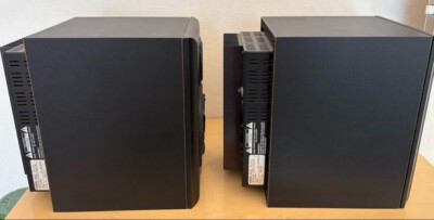 Fostex NF-01A Pair Fostex Powered near-field studio monitor