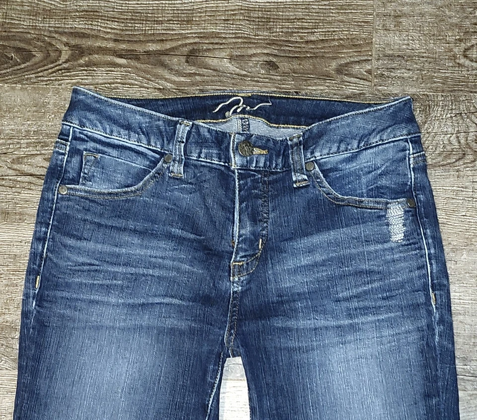 Pantalones de mezclilla ajustados para mujer Miracle Body oscuro con bigotes desgastados adornados 4 29 Foto 4 de 4