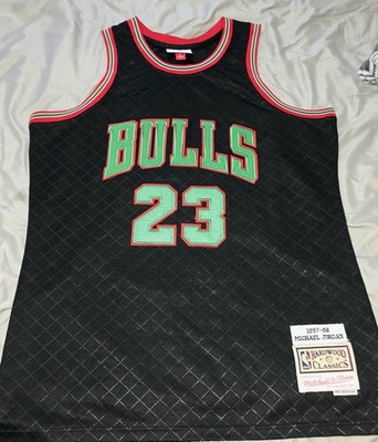 Mitchell & Ness Large Michael Jordan Neapolitan Jersey Hardwood Classics