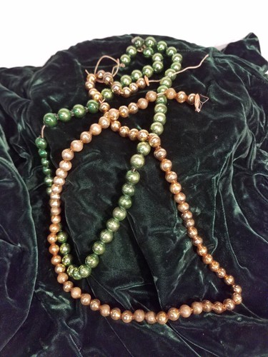 Glass Christmas Bead Garland Lot of 2, green strand 26 inch other strand 32 inch - Picture 3 of 11
