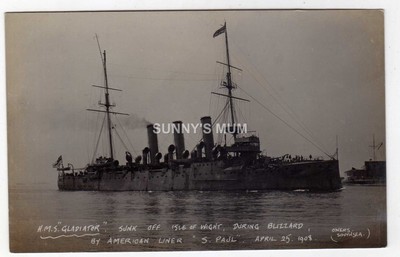 ISLE OF WIGHT, H.M.S. GLADIATOR VERSENKT VON ISLE OF WIGHT VON AMERICAN LINER, RP