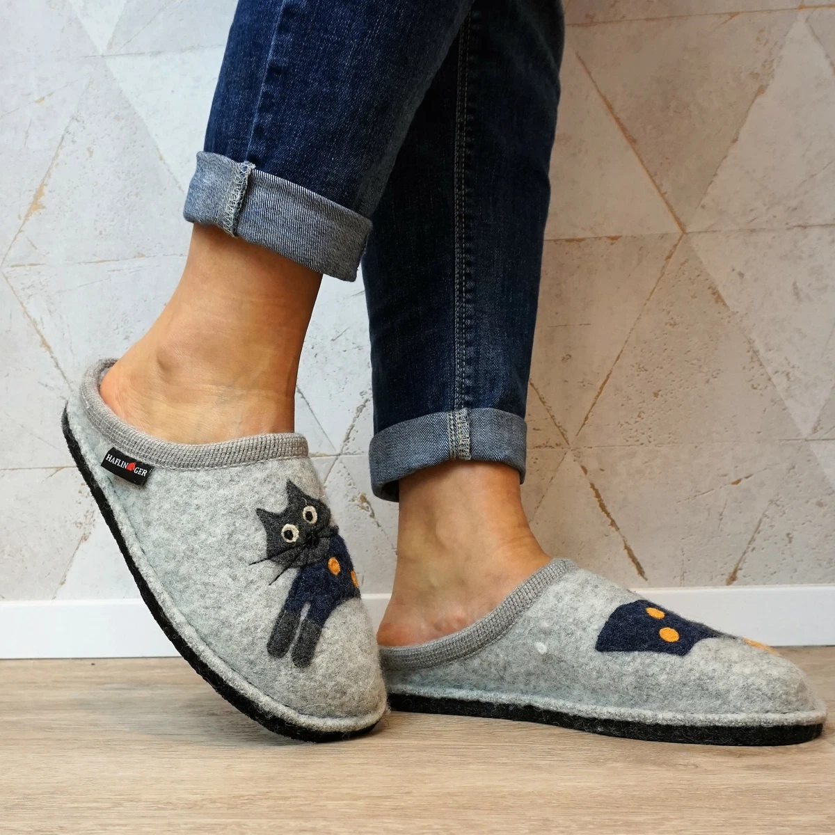 SLIPPERS IN WOOL FELT LIGHT CAT/CUCHO |