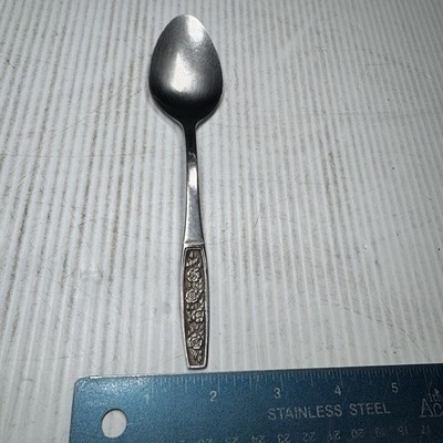 Customcraft Stainless Steel Flatware CUS10 Roses Teaspoon Taiwan Vintage