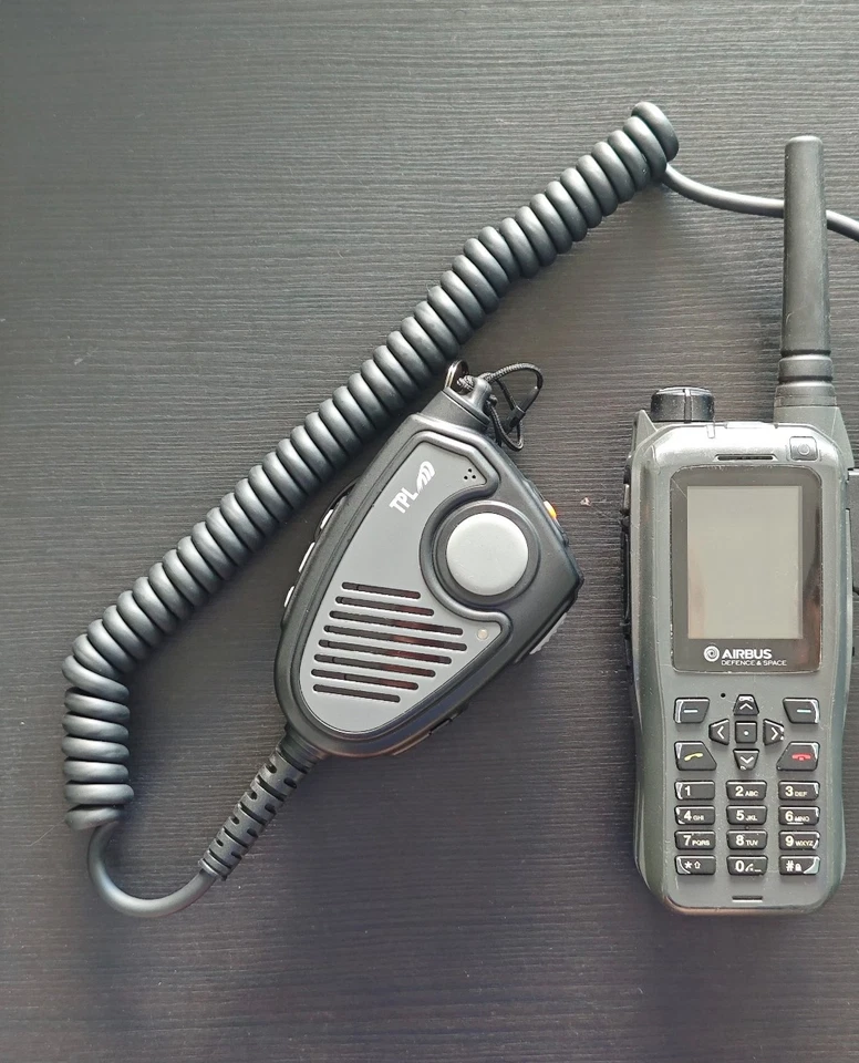 Remote speaker microphone for Airbus TPH900 Cassidian EADS Tetrapol - Photo 1/3