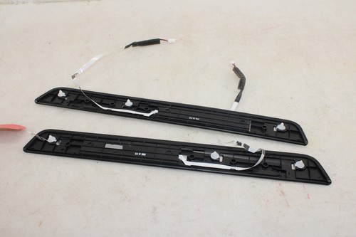 2017-2020 Infiniti Q50 Illuminated Plate Door Sill Trim Set OEM JZ111 - Picture 11 of 13