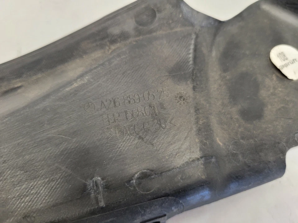 Mercedes-Benz CL550 2007 guardabarros del conductor cubierta superior de plástico 2168890525 Foto 3 de 3