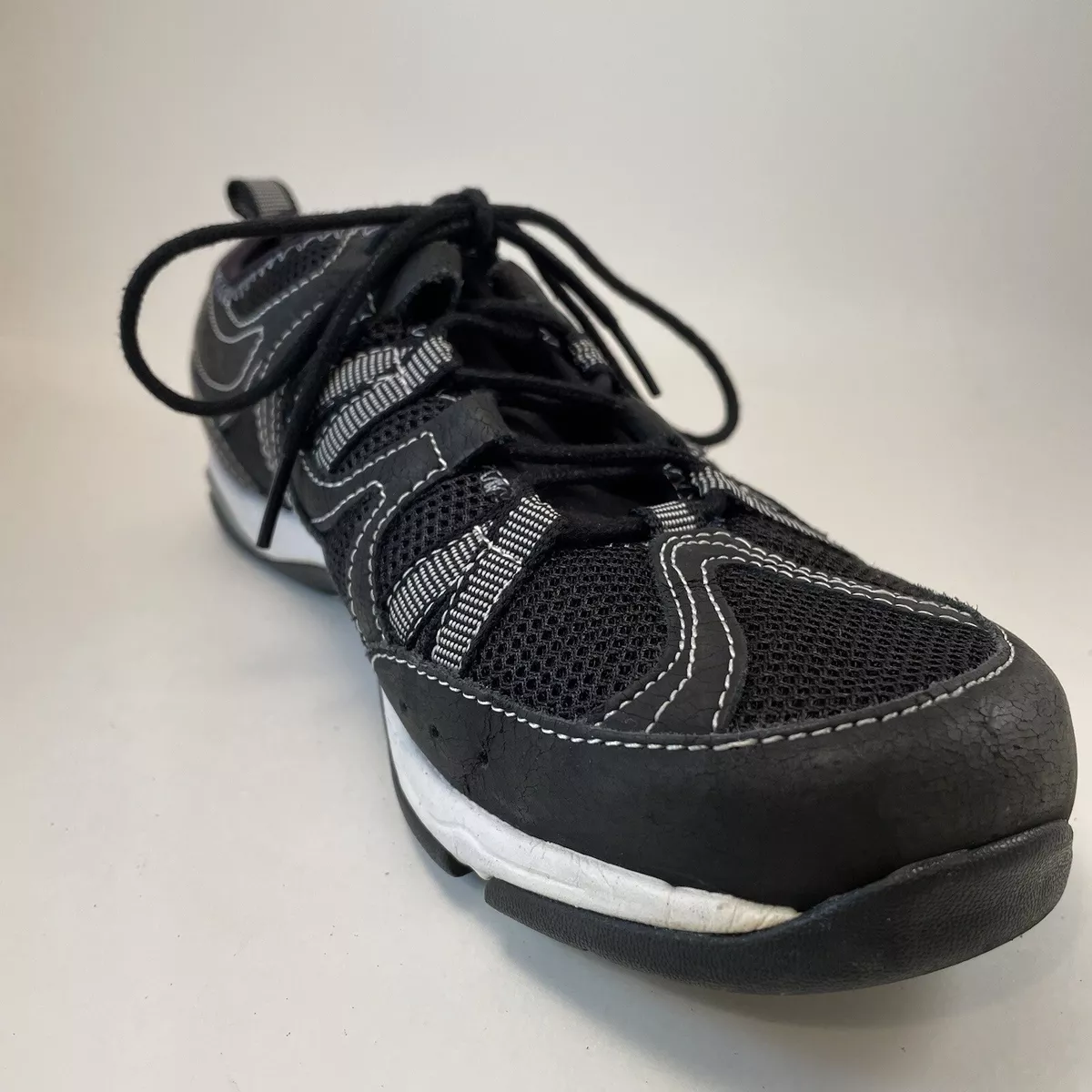 Ryka Tennis Shoes Women s Size 10 Black and White Lace Up Comfort Sneakers