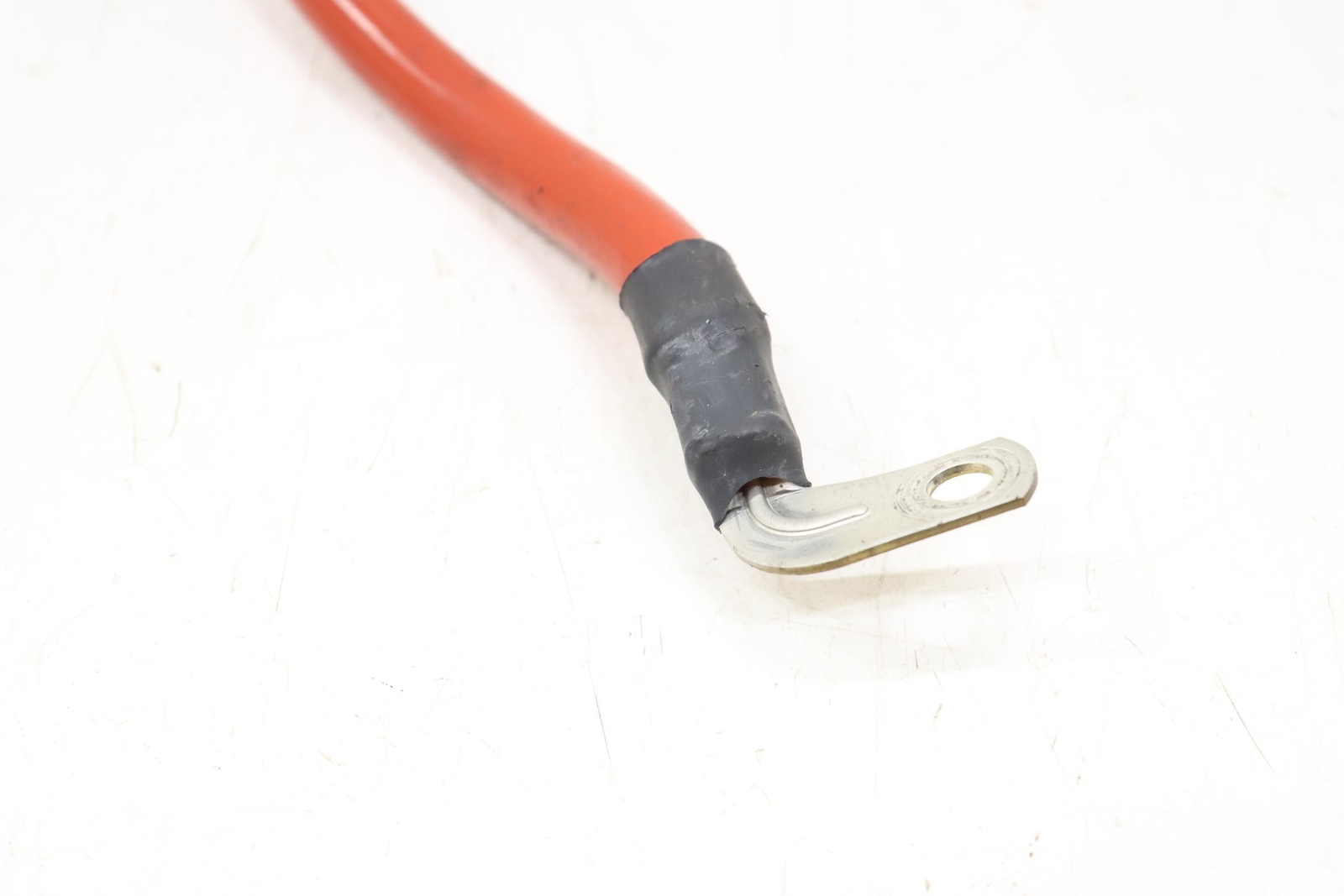 2014-2024 MASERATI QUATTROPORTE BATTERY POSITIVE PLUS POLE CABLE OEM 06700370680
