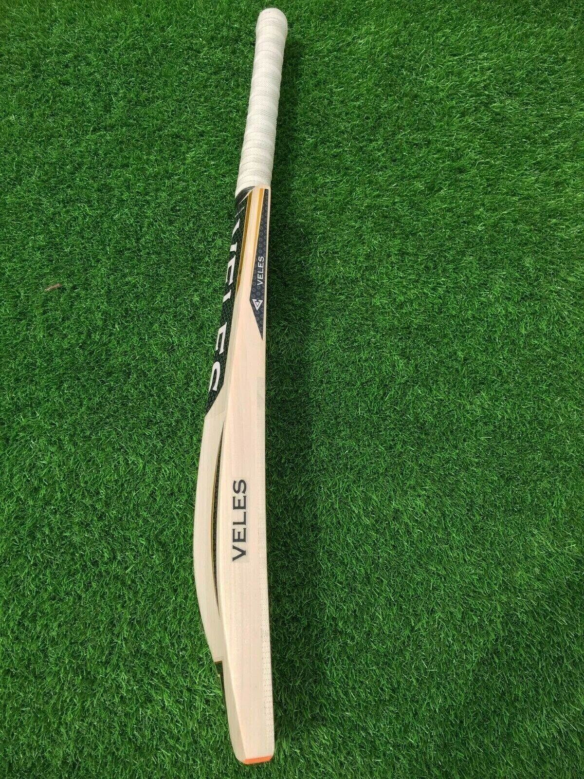 Cricket Bat English Willow Sports Grade1 BIG EDGES 4045 mm (Nurtured