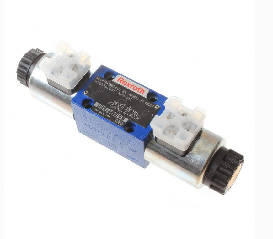 JLG 70001976, SOLENOID VALVE, JIB - (CETOP) (Directional Control) 600AJ