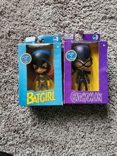 Lot of 2 DC Comics Series 1 Super Hero Dolls Batgirl Catwoman