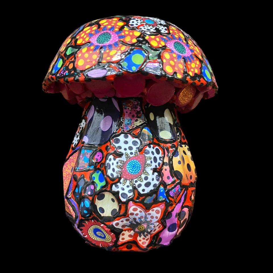 Sculpture Yayoi Kusama Art Handmade Statue - Image 2 of 4