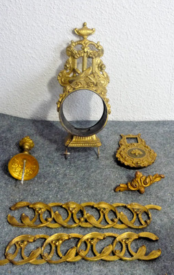 6 schöne Zierobjekte Bronze Messing Regule für Kaminuhren Pendulen ~ 1880