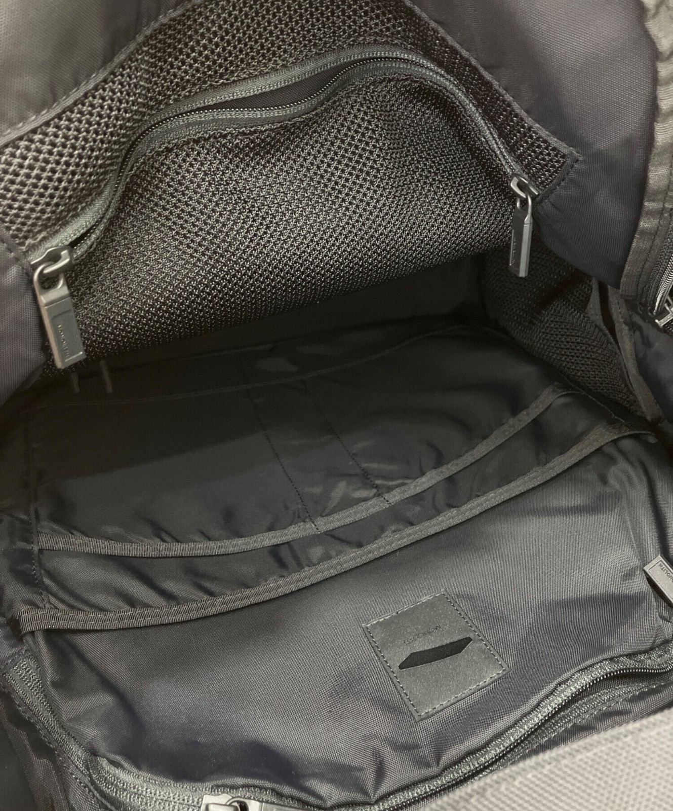 MONOLITH BACKPACK PRO SOLID M  black - image 7