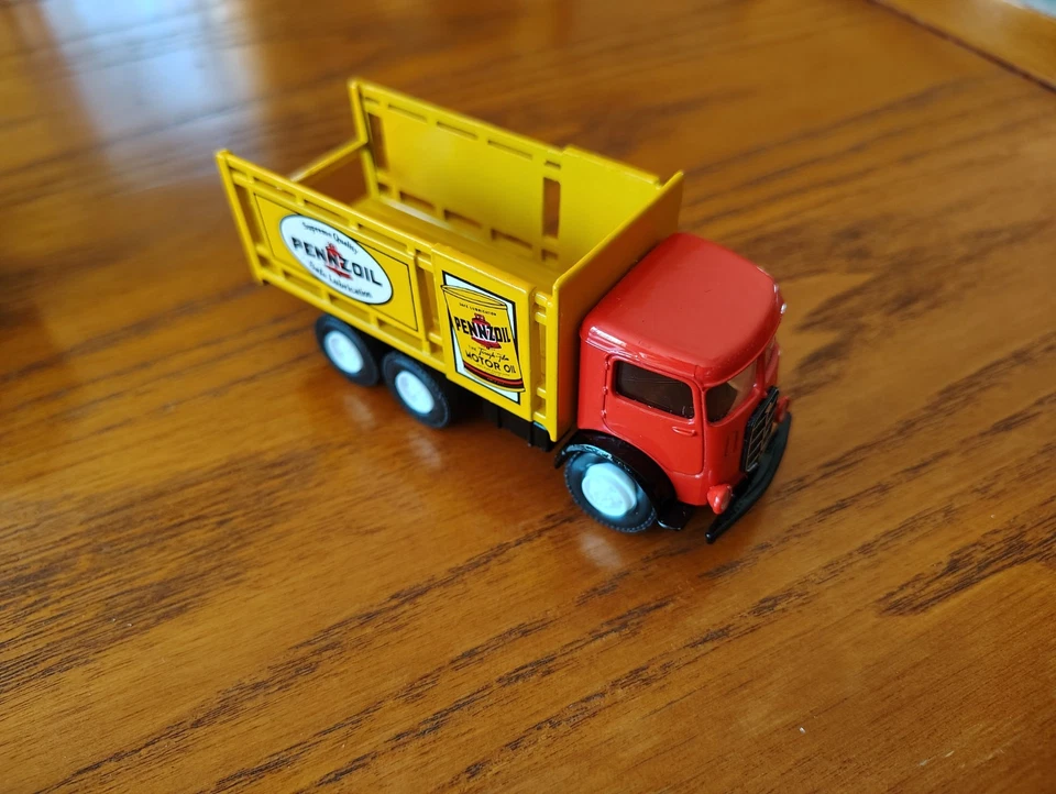 老式 Hartoy American Highway Legends Mack 卡车压铸 2 件装 — 第 4/4 张图片