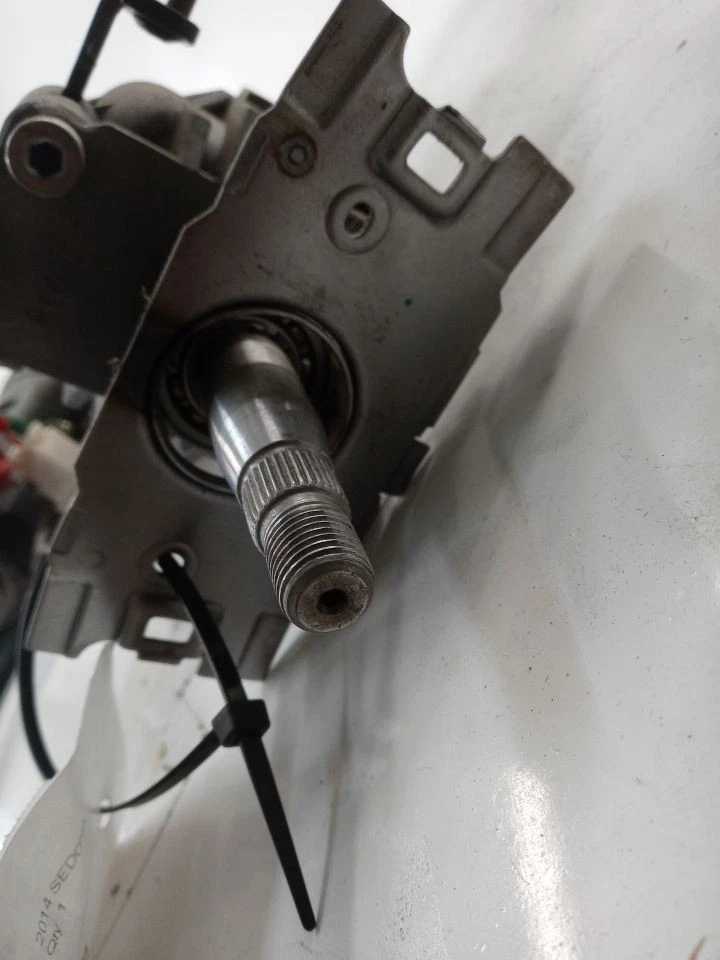 Kia Sedona LX 2011-2014 columna de dirección OEM Foto 4 de 4